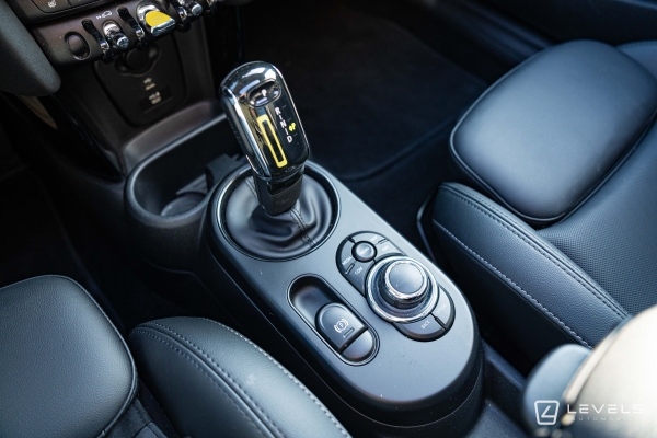 MINI COOPER ELECTRIC SE CAMDEN 184 CH BVA