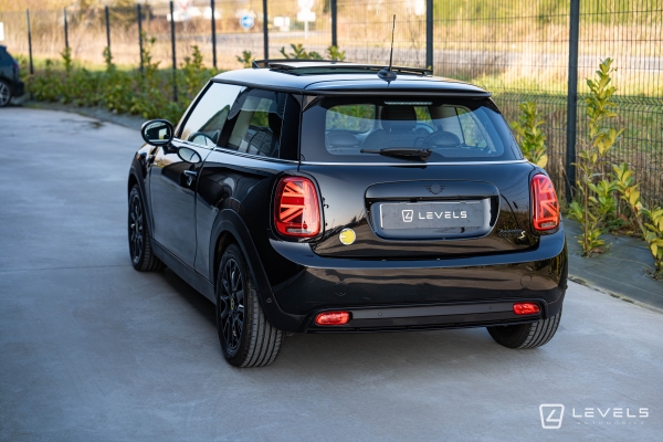 MINI COOPER ELECTRIC SE CAMDEN 184 CH BVA