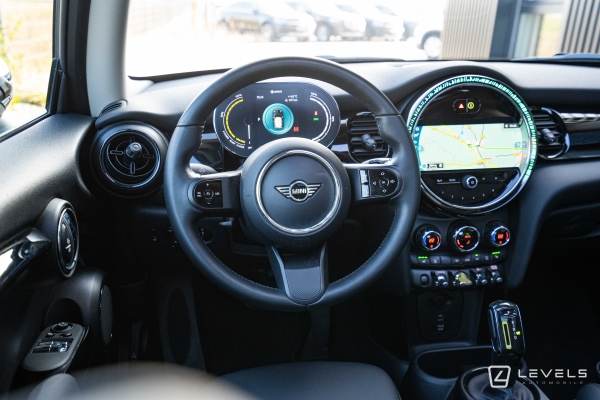 MINI COOPER ELECTRIC SE CAMDEN 184 CH BVA