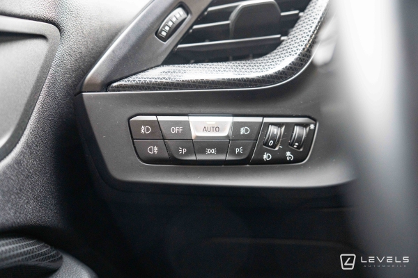BMW SERIE 1 118i 140ch Edition Sport BVA