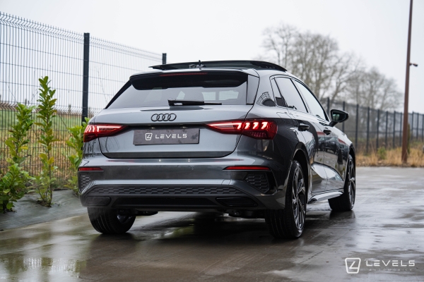 Audi A3 SPORTBACK 35 TFSI 150 ch S LINE S TRONIC 7