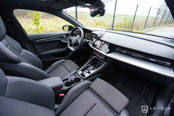 Audi A3 SPORTBACK 35 TFSI 150 ch S LINE S TRONIC 7
