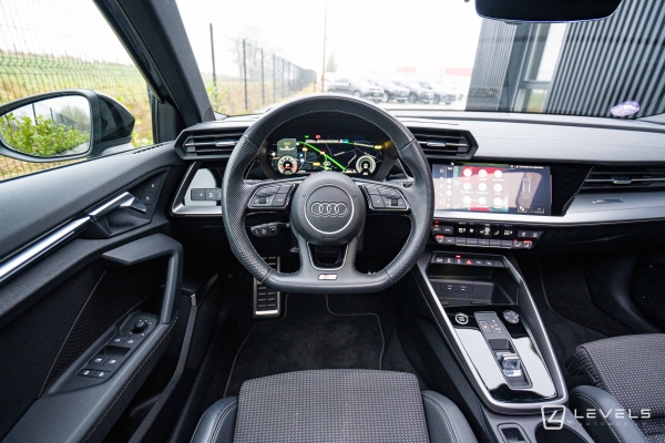 Audi A3 SPORTBACK 35 TFSI 150 ch S LINE S TRONIC 7