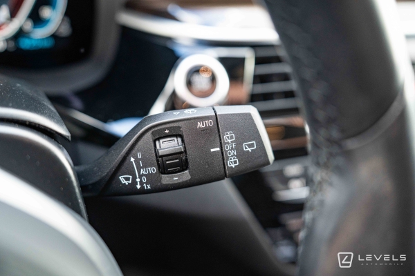 BMW Serie 530e Touring xDrive 292 Ch Luxury BVA8