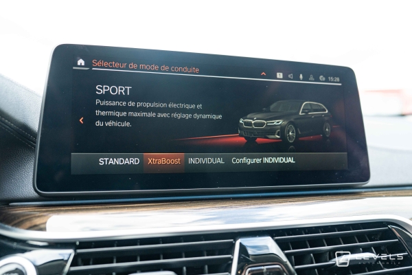 BMW Serie 530e Touring xDrive 292 Ch Luxury BVA8