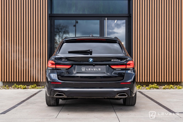 BMW Serie 530e Touring xDrive 292 Ch Luxury BVA8
