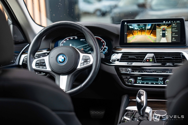 BMW Serie 530e Touring xDrive 292 Ch Luxury BVA8