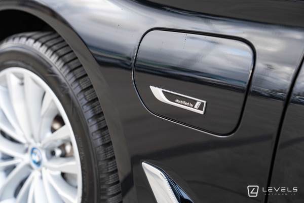 BMW Serie 530e Touring xDrive 292 Ch Luxury BVA8