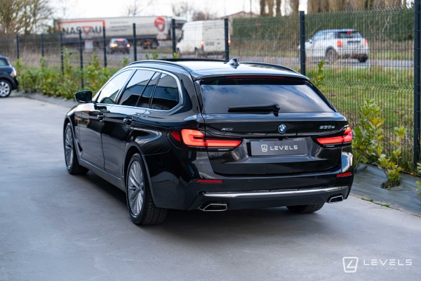 BMW Serie 530e Touring xDrive 292 Ch Luxury BVA8
