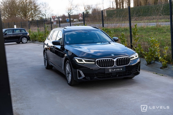 BMW Serie 530e Touring xDrive 292 Ch Luxury BVA8