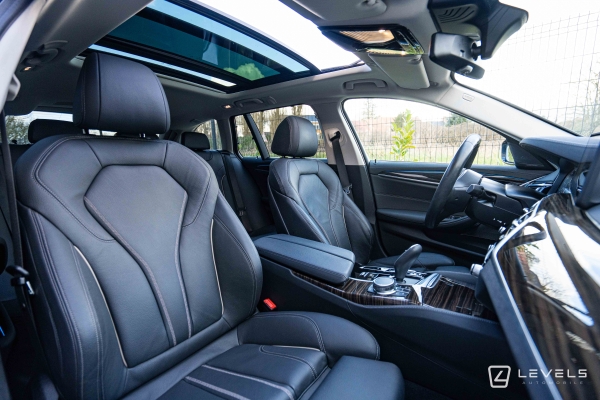BMW Serie 530e Touring xDrive 292 Ch Luxury BVA8