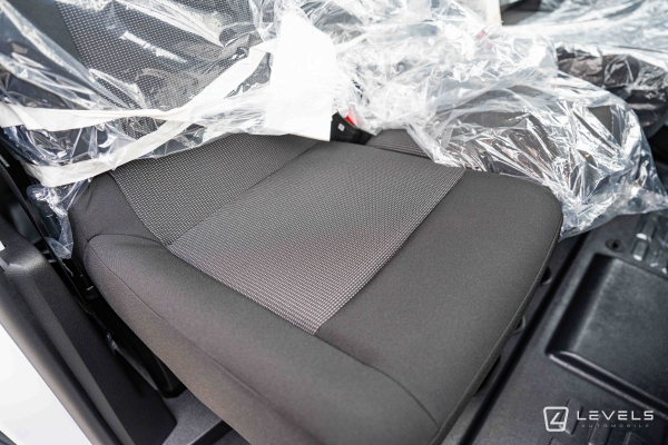 Utilitaire NOUVEAU PEUGEOT EXPERT M Fg 2.0 BLUEHDI 145CH S&S Pack Premium Connect BVA8