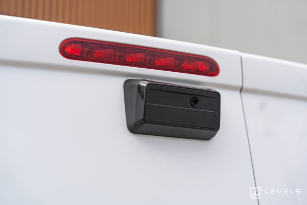 Utilitaire NOUVEAU PEUGEOT EXPERT M Fg 2.0 BLUEHDI 145CH S&S Pack Premium Connect BVA8