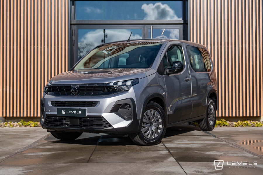 NOUVEAU PEUGEOT RIFTER 1.5 BLUEHDI 100CH ALLURE - 5 PLACES - 
