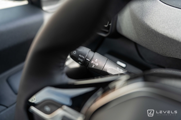 Utilitaire NOUVEAU PEUGEOT RIFTER 1.5 BLUEHDI 100CH ALLURE - 5 PLACES - 