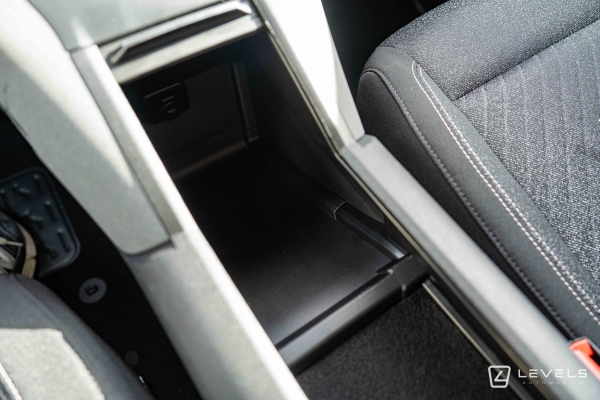 Utilitaire NOUVEAU PEUGEOT RIFTER 1.5 BLUEHDI 100CH ALLURE - 5 PLACES - 