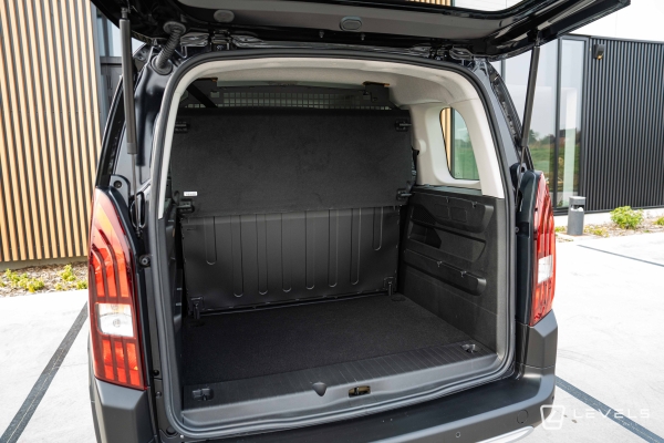 Utilitaire PEUGEOT RIFTER 1.5 BLUEHDI 100CH ALLURE - 5 PLACES - 