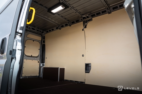 Utilitaire NOUVEAU PEUGEOT Boxer Fg II L3H2 3.5 140ch S&S Pack Premium Connect BVA8