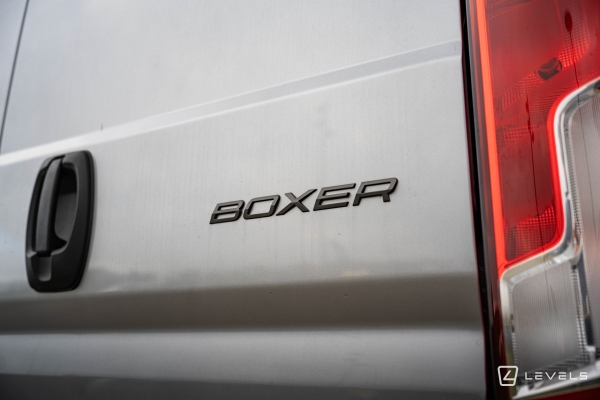 Utilitaire NOUVEAU PEUGEOT Boxer Fg II L3H2 3.5 140ch S&S Pack Premium Connect BVA8