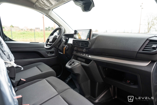 Utilitaire NOUVEAU CITROEN JUMPY 2.0 XL 180CH EAT8 