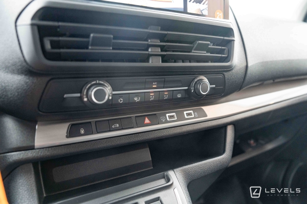 Utilitaire NOUVEAU CITROEN JUMPY 2.0 XL 180CH EAT8 
