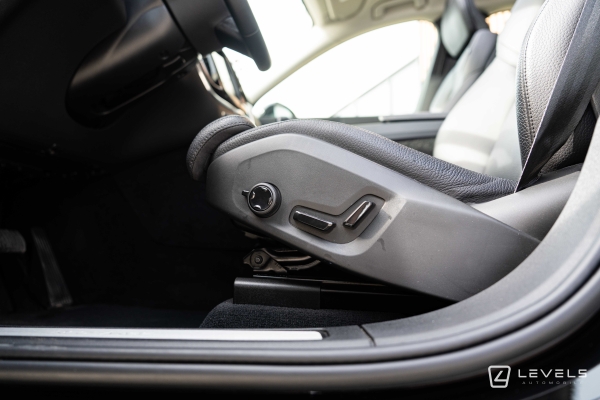  Volvo XC60 T6 253 + 145 ch Recharge GT8 Plus Style Dark