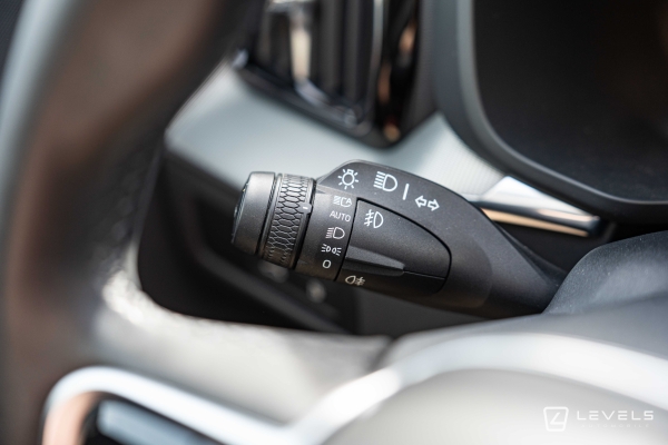  Volvo XC60 T6 253 + 145 ch Recharge GT8 Plus Style Dark