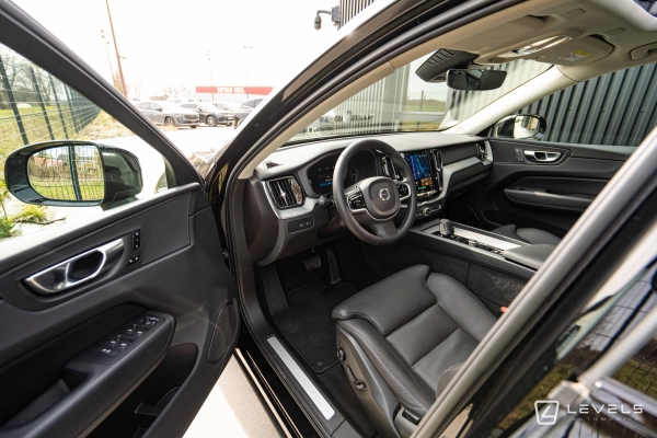  Volvo XC60 T6 253 + 145 ch Recharge GT8 Plus Style Dark