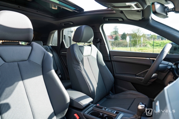 Audi Q3 45 TFSIe 245CH S-Line S TRONIC 6