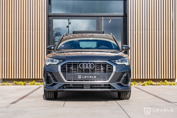 Audi Q3 45 TFSIe 245CH S-Line S TRONIC 6