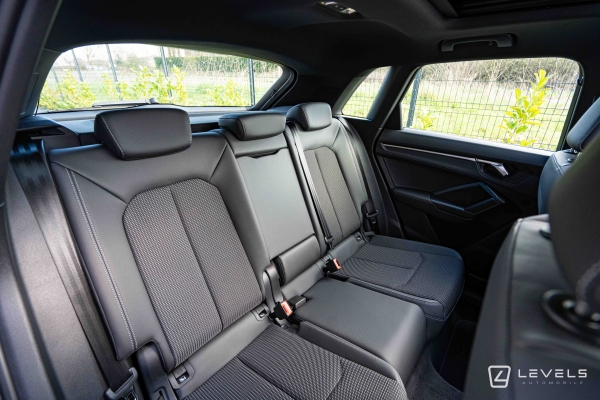 Audi Q3 45 TFSIe 245CH S-Line S TRONIC 6