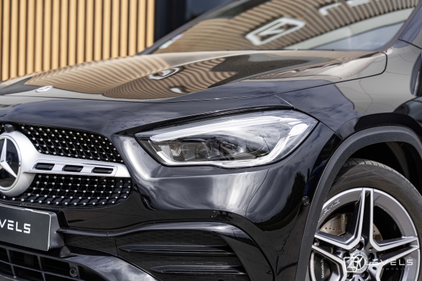 Mercedes GLA 250E AMG LINE 8G-DCT