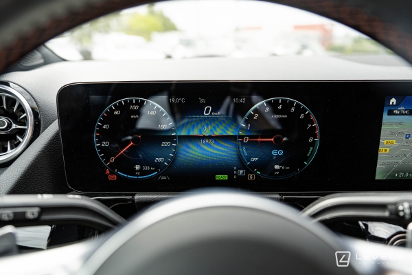 Mercedes GLA 250E AMG LINE 8G-DCT
