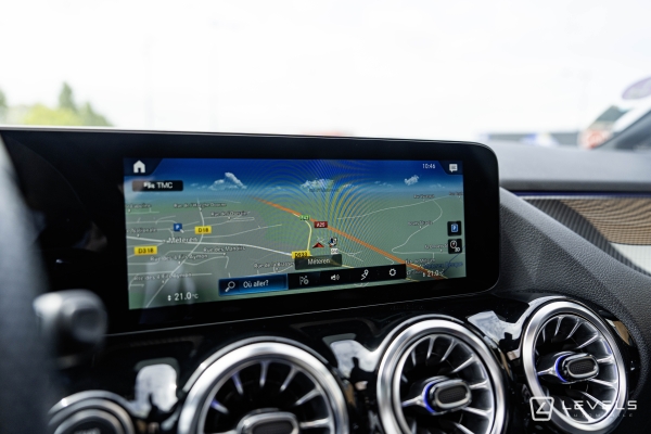 Mercedes GLA 250E AMG LINE 8G-DCT