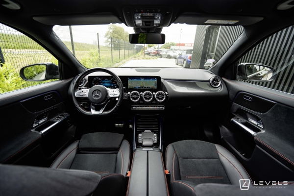 Mercedes GLA 250E AMG LINE 8G-DCT