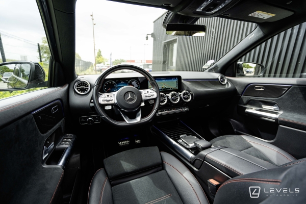 Mercedes GLA 250E AMG LINE 8G-DCT