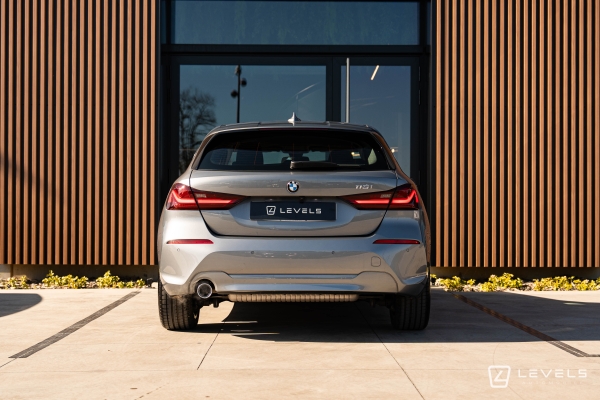 BMW SERIE 1 116i BUSINESS DESIGN DKG7