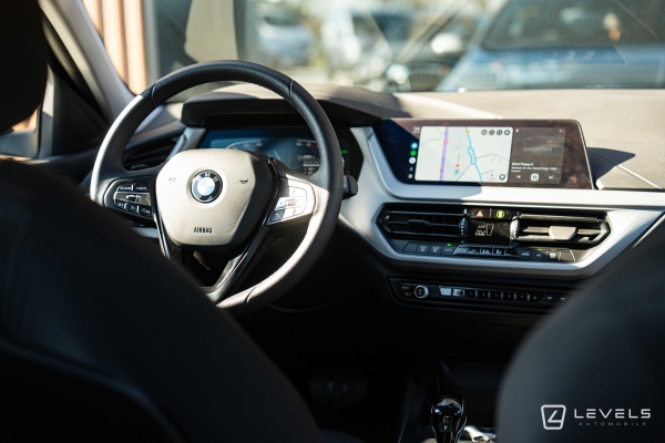 BMW SERIE 1 116i BUSINESS DESIGN DKG7