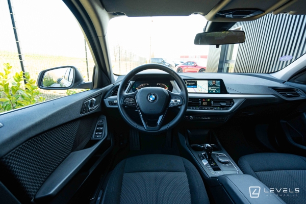BMW SERIE 1 116i BUSINESS DESIGN DKG7