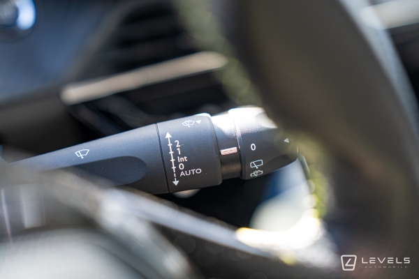 Peugeot e208 136ch GT Line Electrique