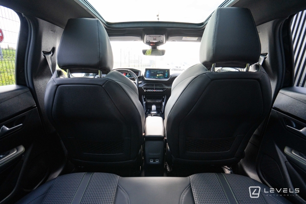 Peugeot e208 136ch GT Line Electrique