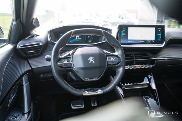 Peugeot e208 136ch GT Line Electrique