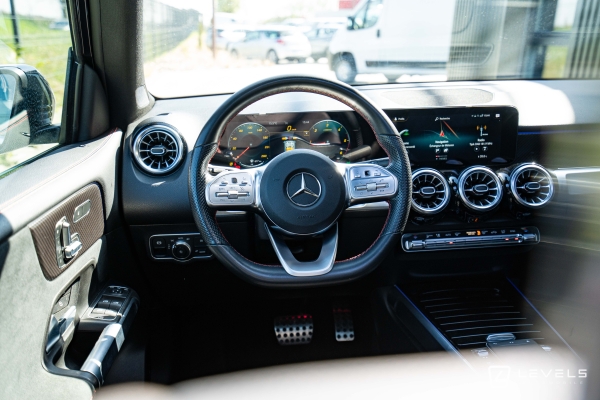 Mercedes GLB 200D 150ch AMG Line 7 places 8G-DCT