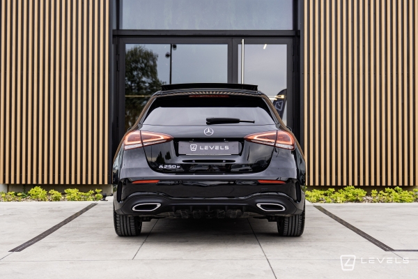 Mercedes Classe A 250E AMG LINE 8G-DCT