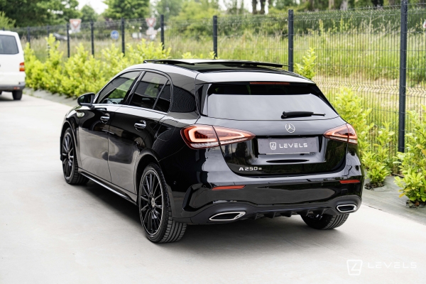 Mercedes Classe A 250E AMG LINE 8G-DCT