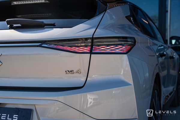 DS4 E-Tense 225 ch LA PREMIERE