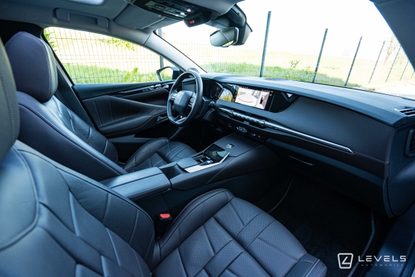 DS4 E-Tense 225 ch LA PREMIERE