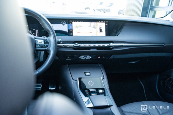 DS4 E-Tense 225 ch LA PREMIERE