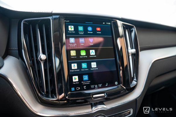  Volvo XC60 T6 253 + 145 ch Recharge Ultimate Style Dark