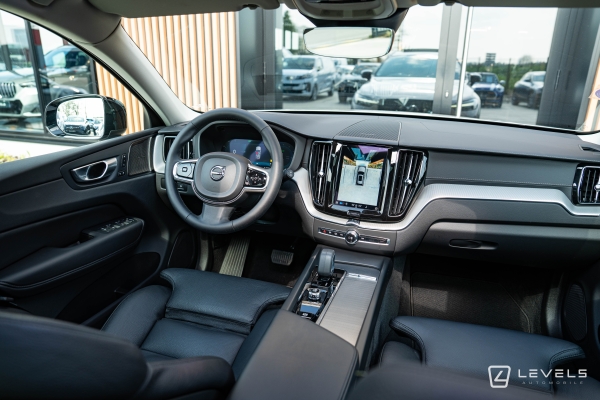  Volvo XC60 T6 253 + 145 ch Recharge Ultimate Style Dark